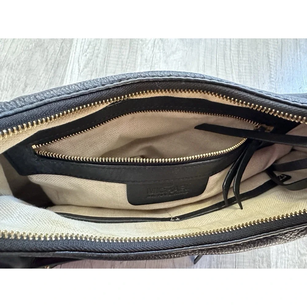 Black Michael Kors Ashbury Pebbled‎ Leather Shoulder Bag Hobo Purse Gold